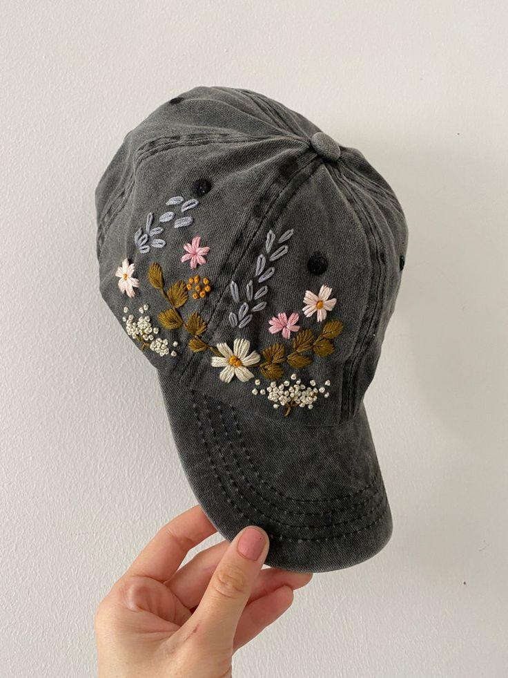 Embroidery Odyssey: A Comprehensive Guide to Mastering the Art of Needle and Thread - Vee Threads