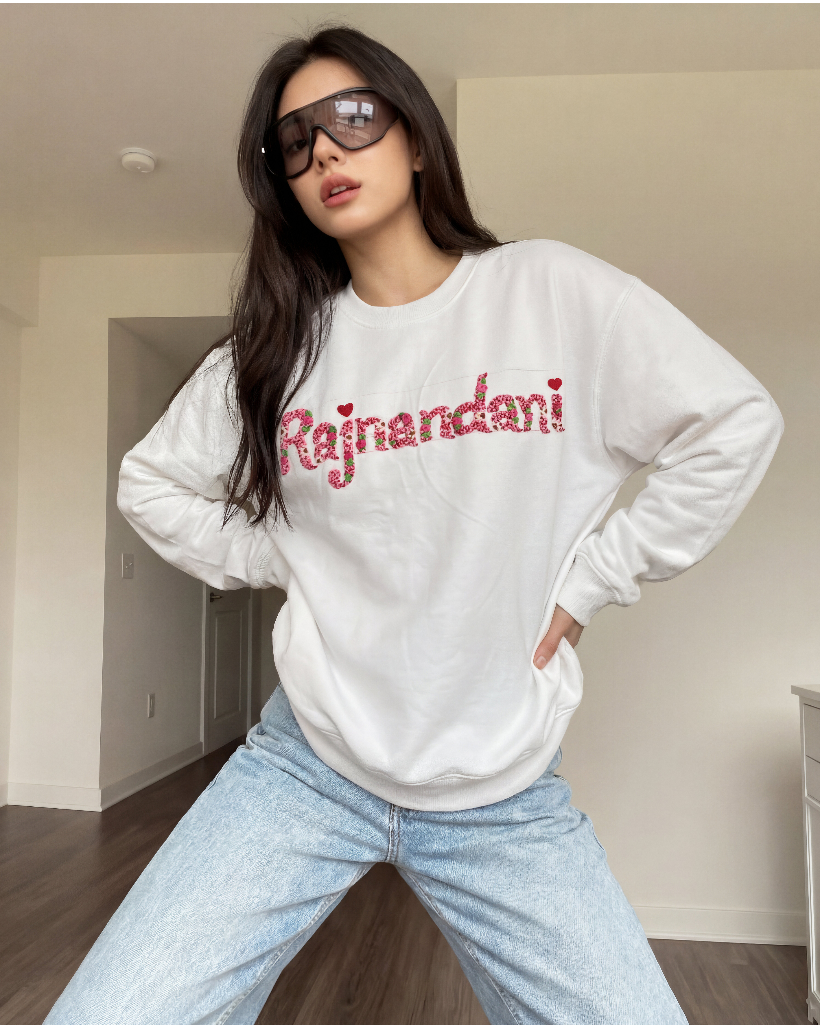Custom Name Embroidery sweatshirt (Rose pink)
