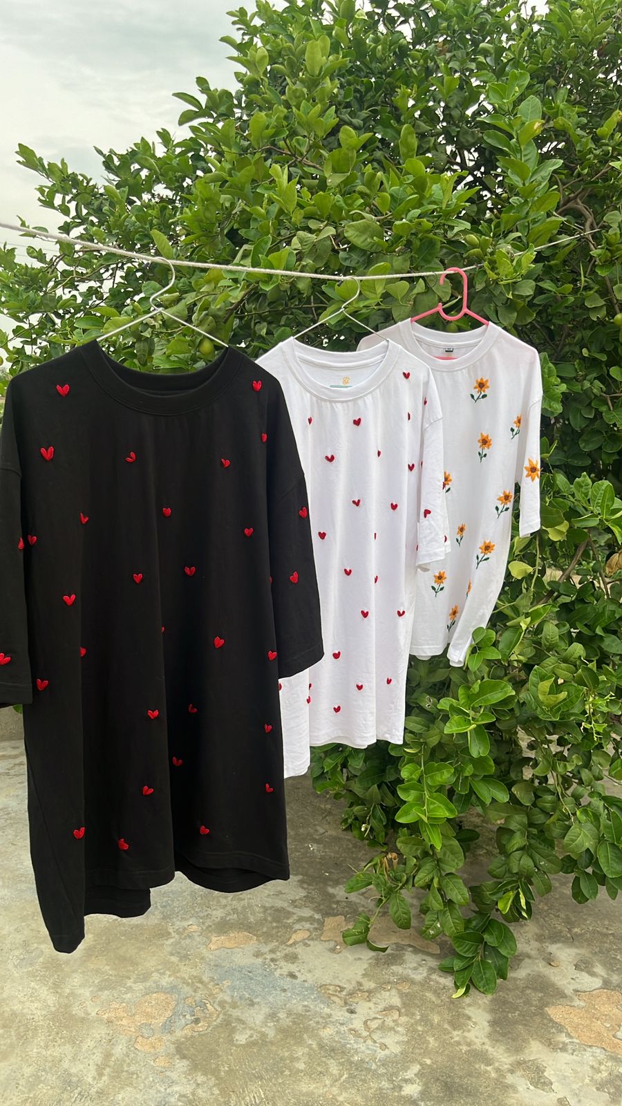 hanging heart embroidered t-shirts on soft cotton fabric