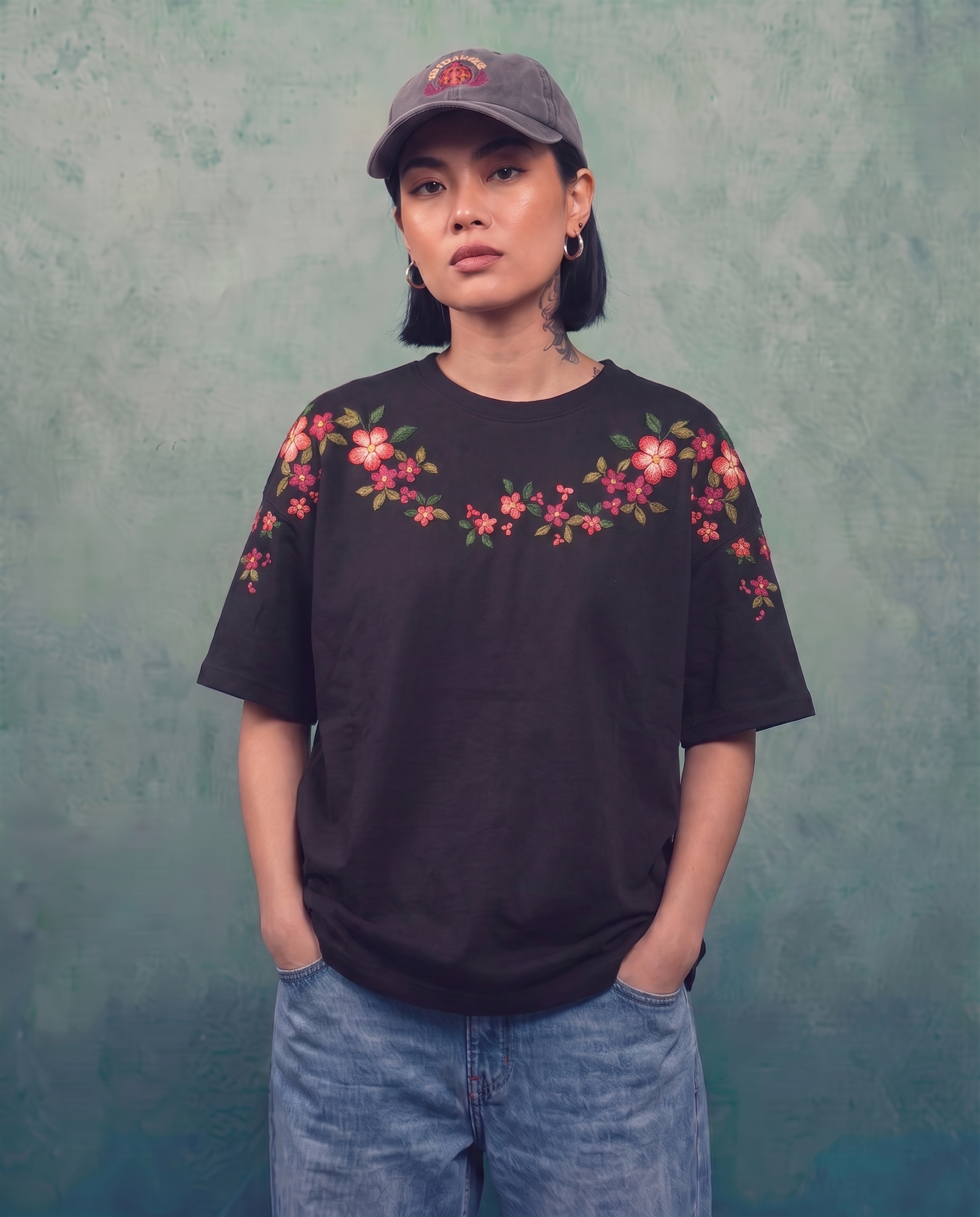Floral embroidered Tshirt