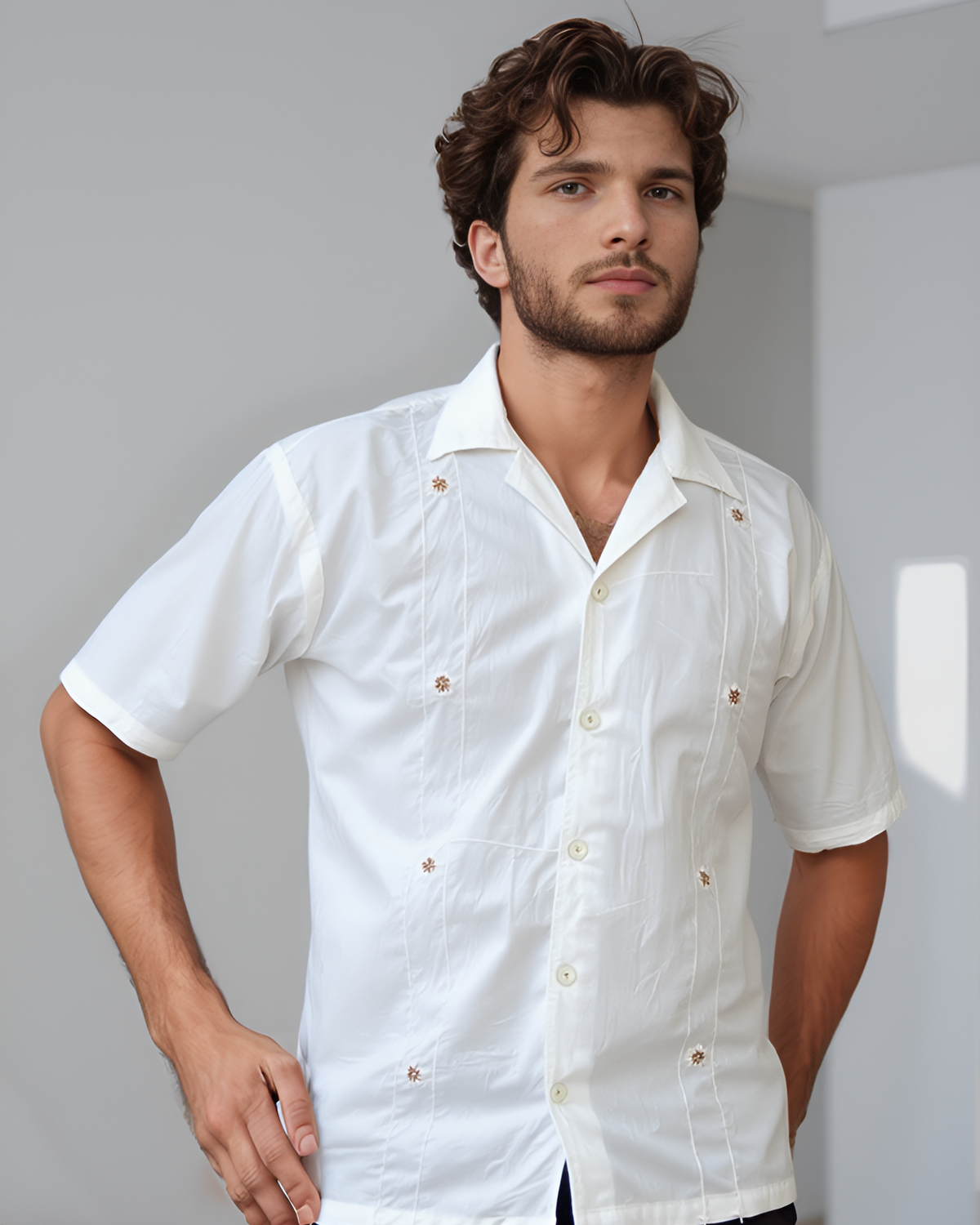 Cotton shirt with a hand-embroidered chain of lazy daisy flowers